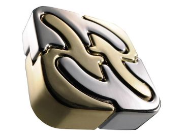 MISELNI IZZIV Cast SQUARE