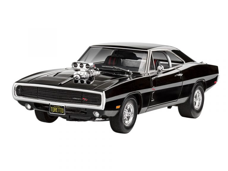 Revell Fast & Furious 1970 Dodge Charger Model Kit – Dominic Toretto's Car, 1:25 Scale Plastic Model With Detailed Engine & Drag Slicks (122 Pieces)