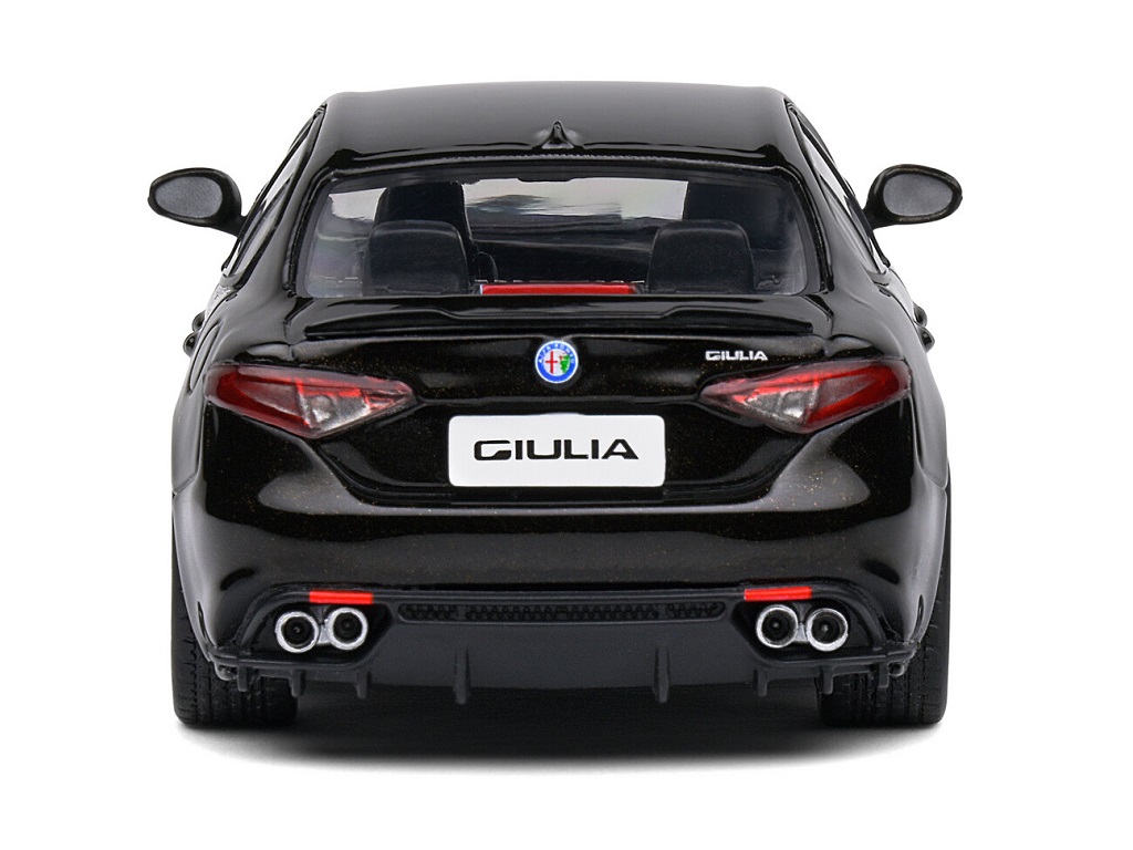 Minichamps 1:87 - Alfa Romeo Giulia Quadrifoglio 2017 - Noir Métallisé - Modèle Neuf OVP Ouvert