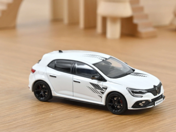 Norev Renault Megane R.S. Ultime 2023 Pearl White eigrace