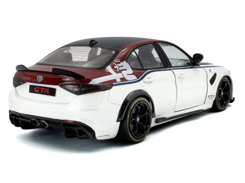 Solido 1:18 Alfa Romeo Giulia GTAM Année de construction 2021 rouge
