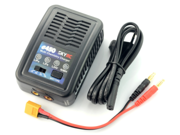 Polnilec baterij e450 s priključki eigrace