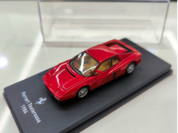 Magazine Models Ferrari Testarossa1984 - red eigrace